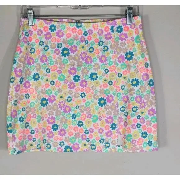 Wild Fable Colorful Floral Spring Easter Mini Skirt Front Slit Size 6 - Picture 2 of 5
